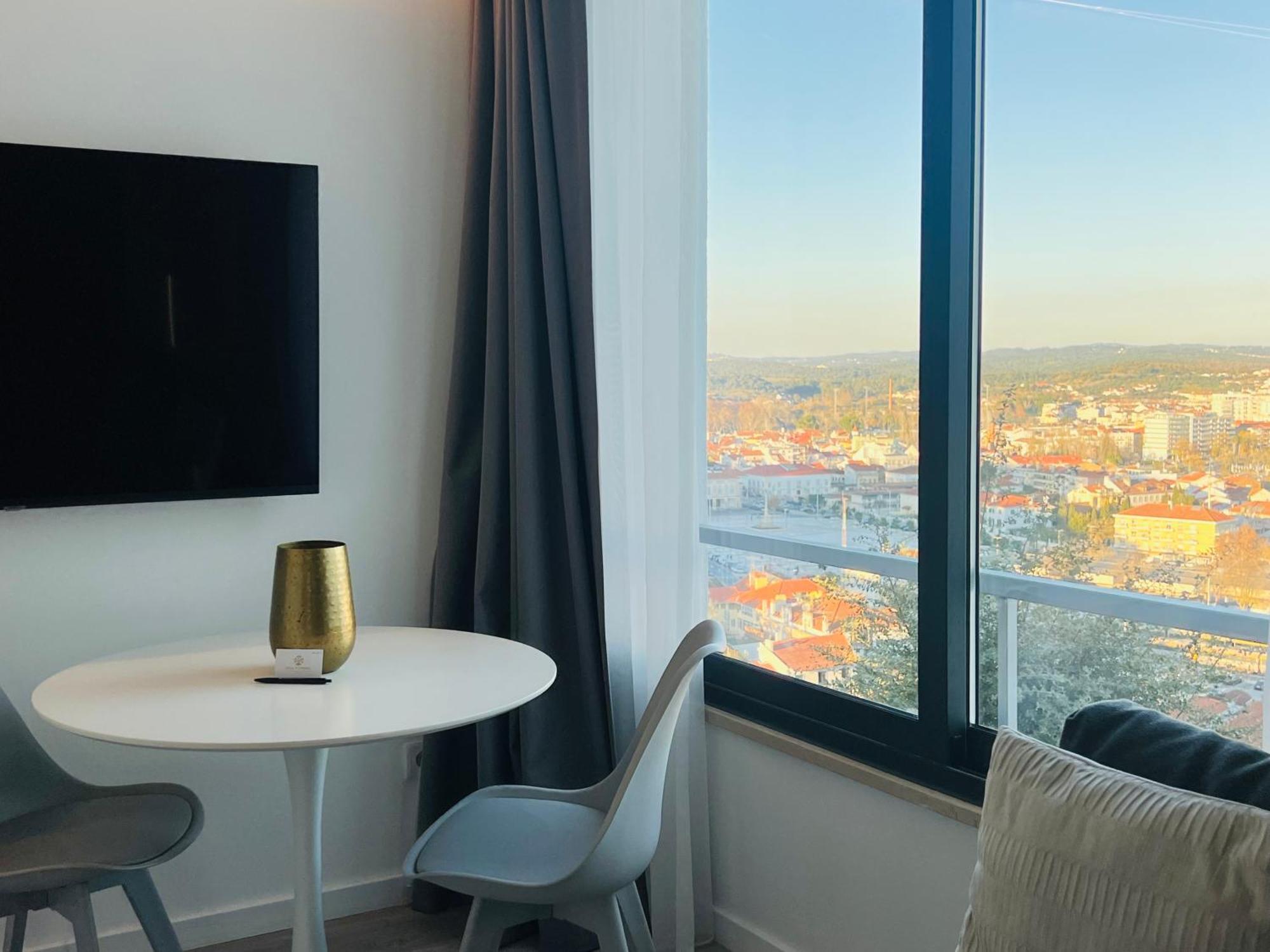 Vila Pombal Tomar Apartments - Pool & City Views 외부 사진